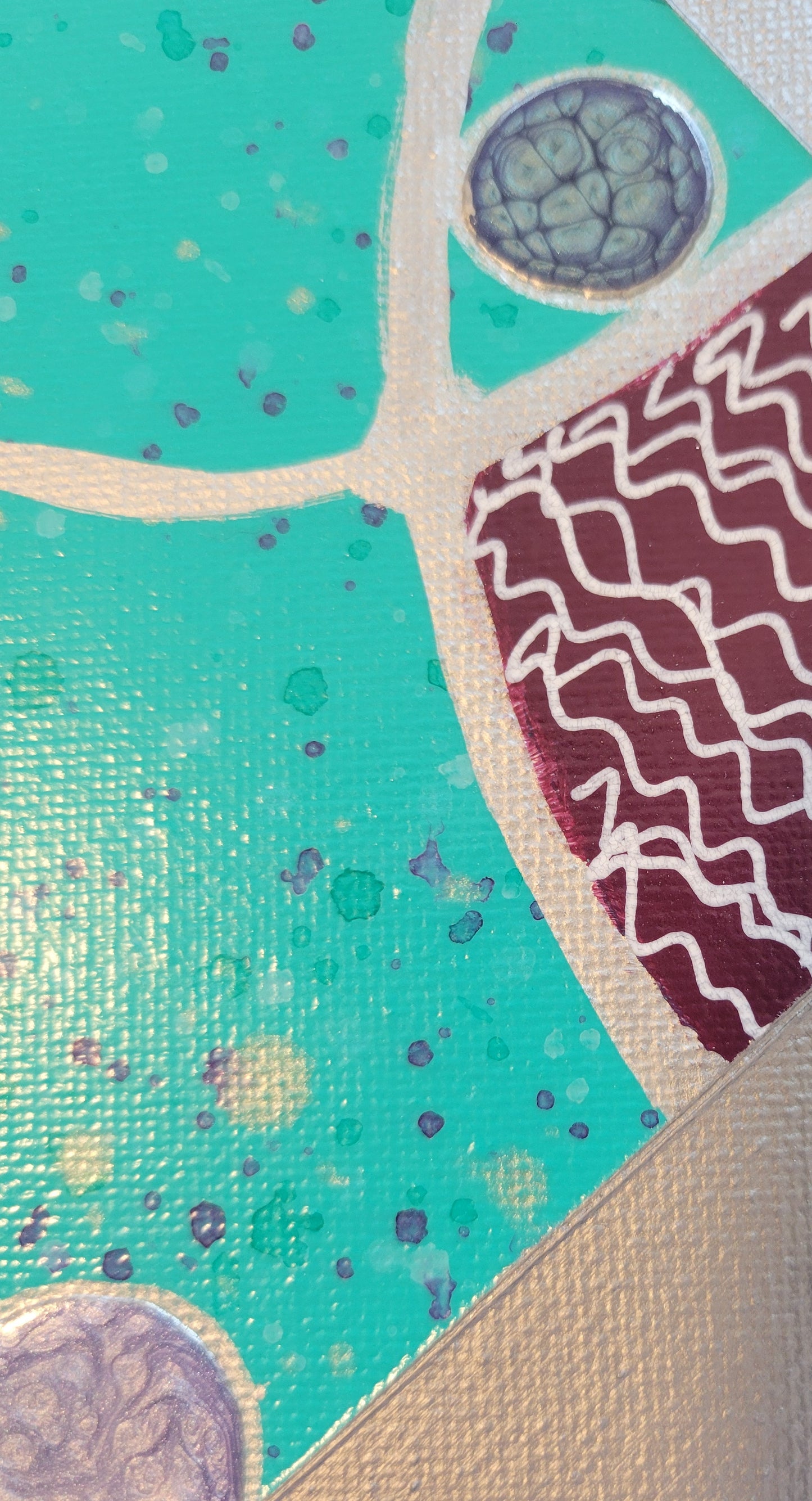 Close-up detail of the aqua section to show the purple, silver, and green speckling. A purple alkyd oil circle is just out of frame. Part of the a violet section is shown with white squiggly lines. A greenish-purple alkyd oil circle is nestled between silver lines.